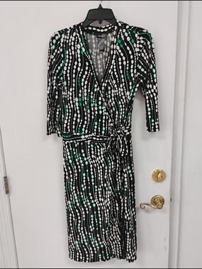 Bisou Bisou Michele Bohbot Black Green Wrap Midi Dress Size 10